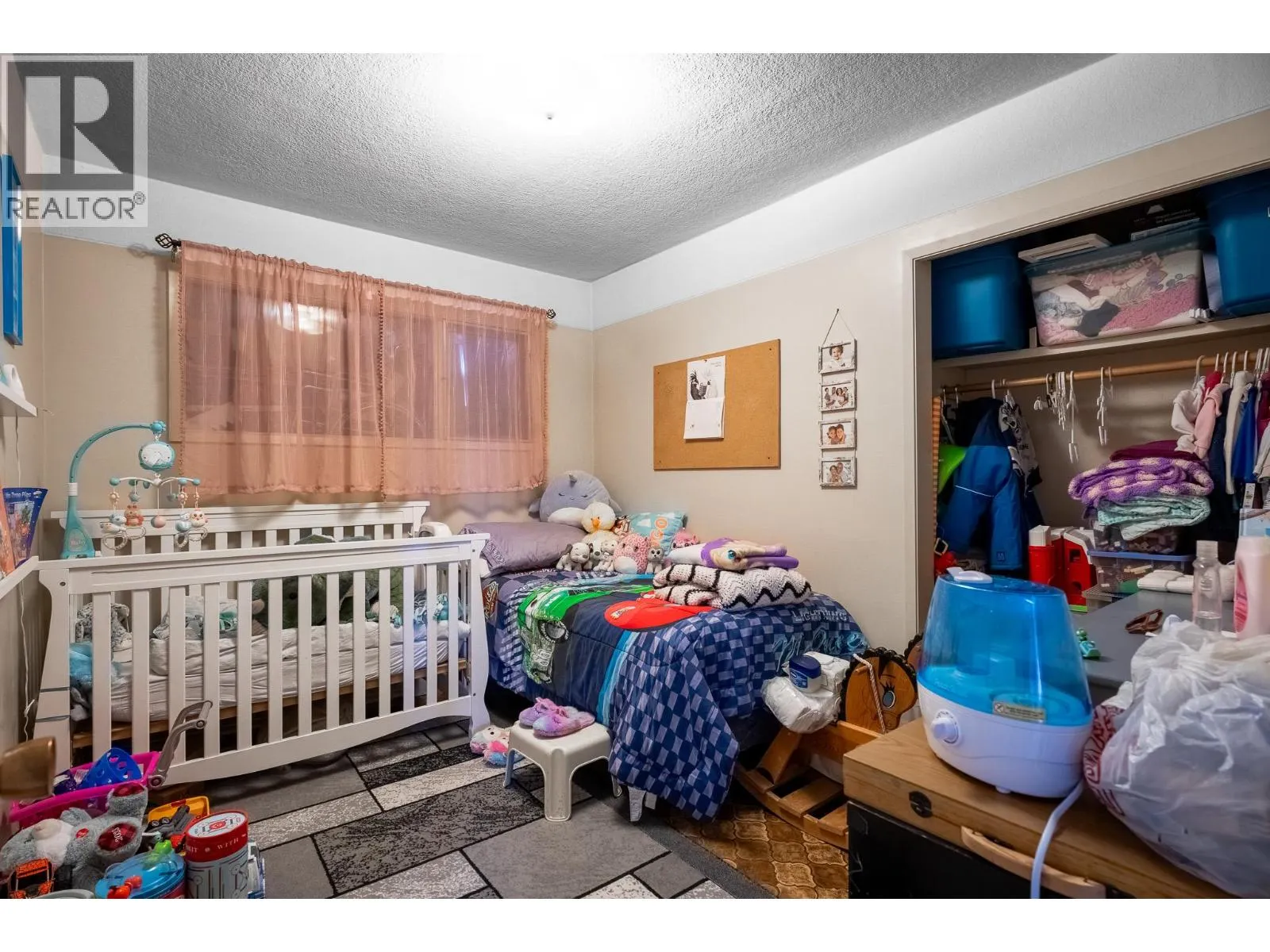 664 Seton Place