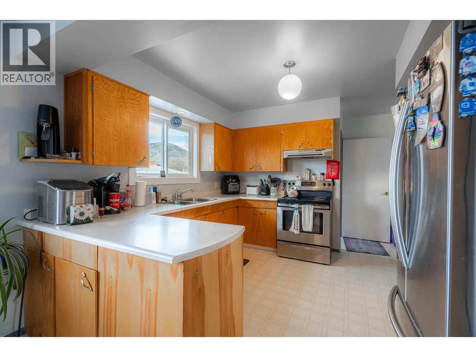664 Seton Place