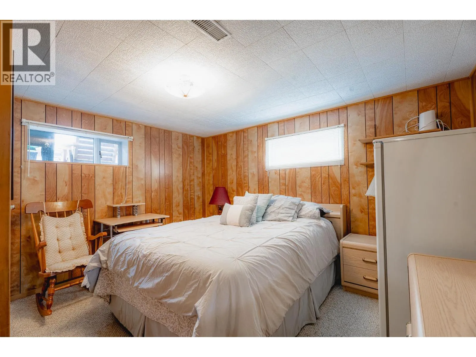 664 Seton Place
