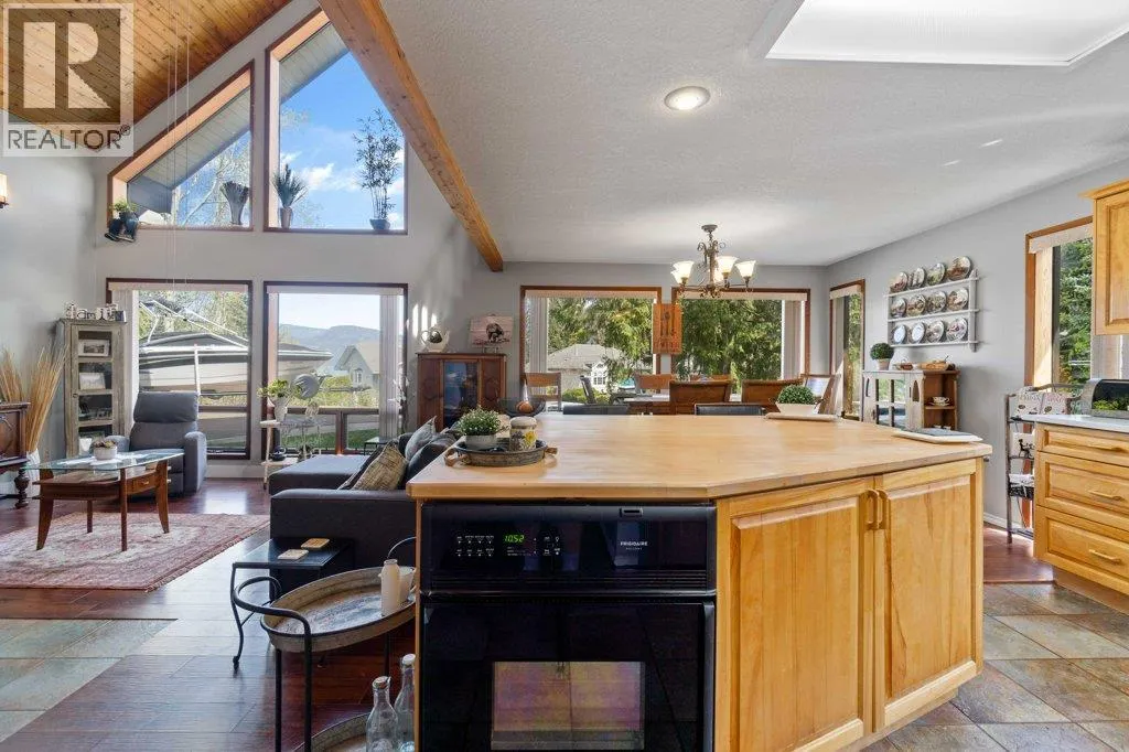 2592 Alpen Paradies Road Unit# 28