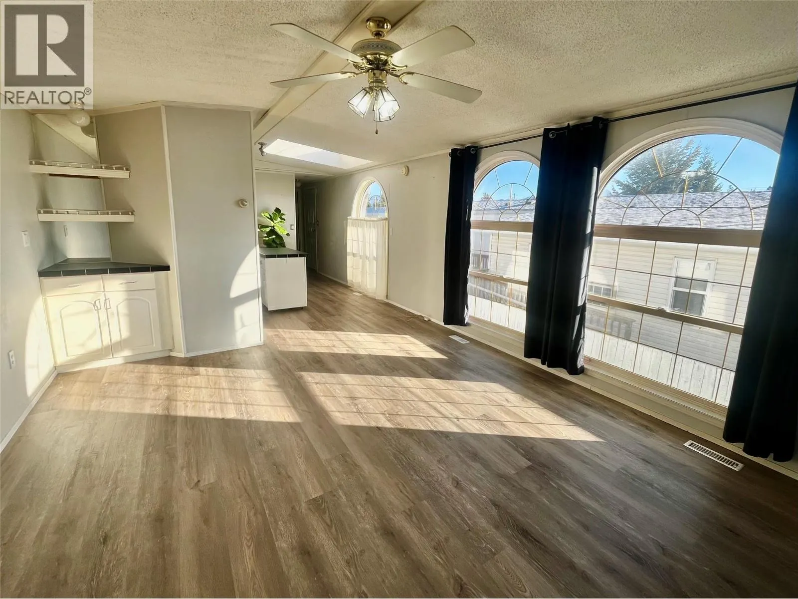 2424 Industrial Rd 2 Unit# 13