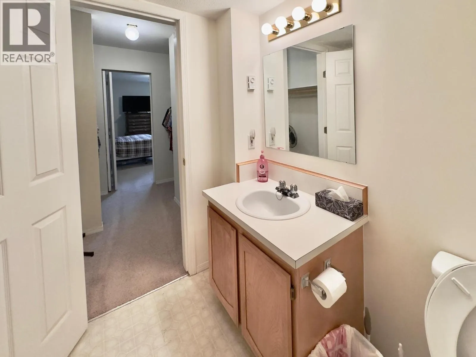 298 YORKTON Avenue Unit# 109