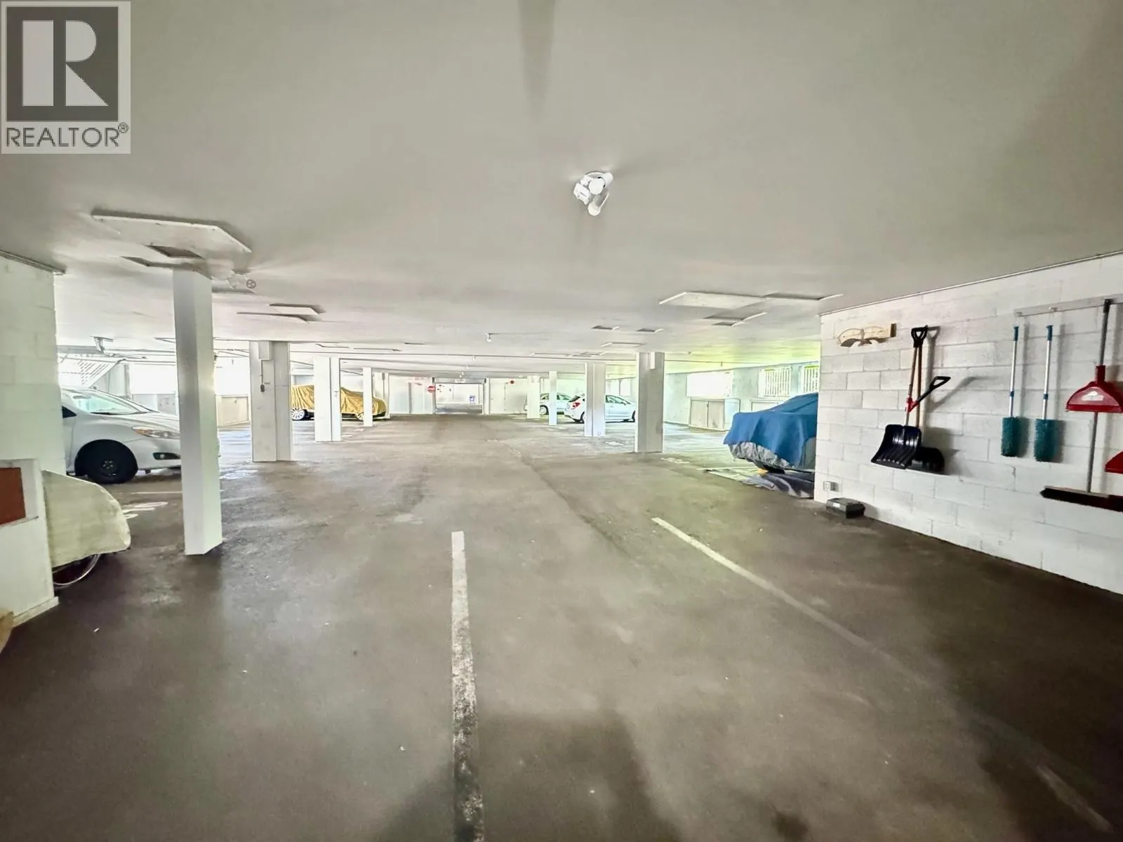 298 YORKTON Avenue Unit# 109
