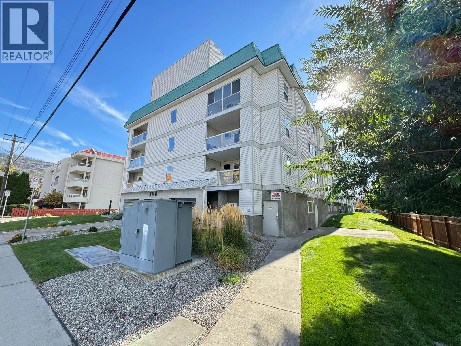 298 YORKTON Avenue Unit# 109