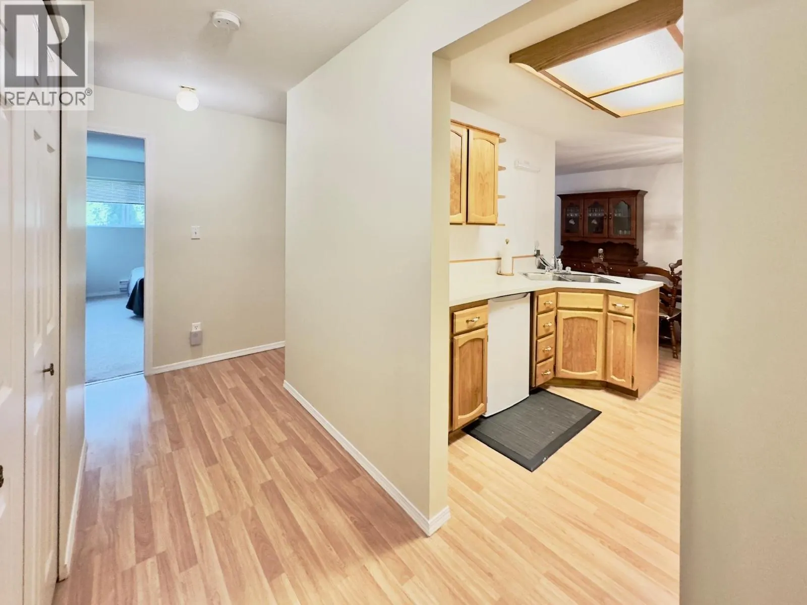 298 YORKTON Avenue Unit# 109