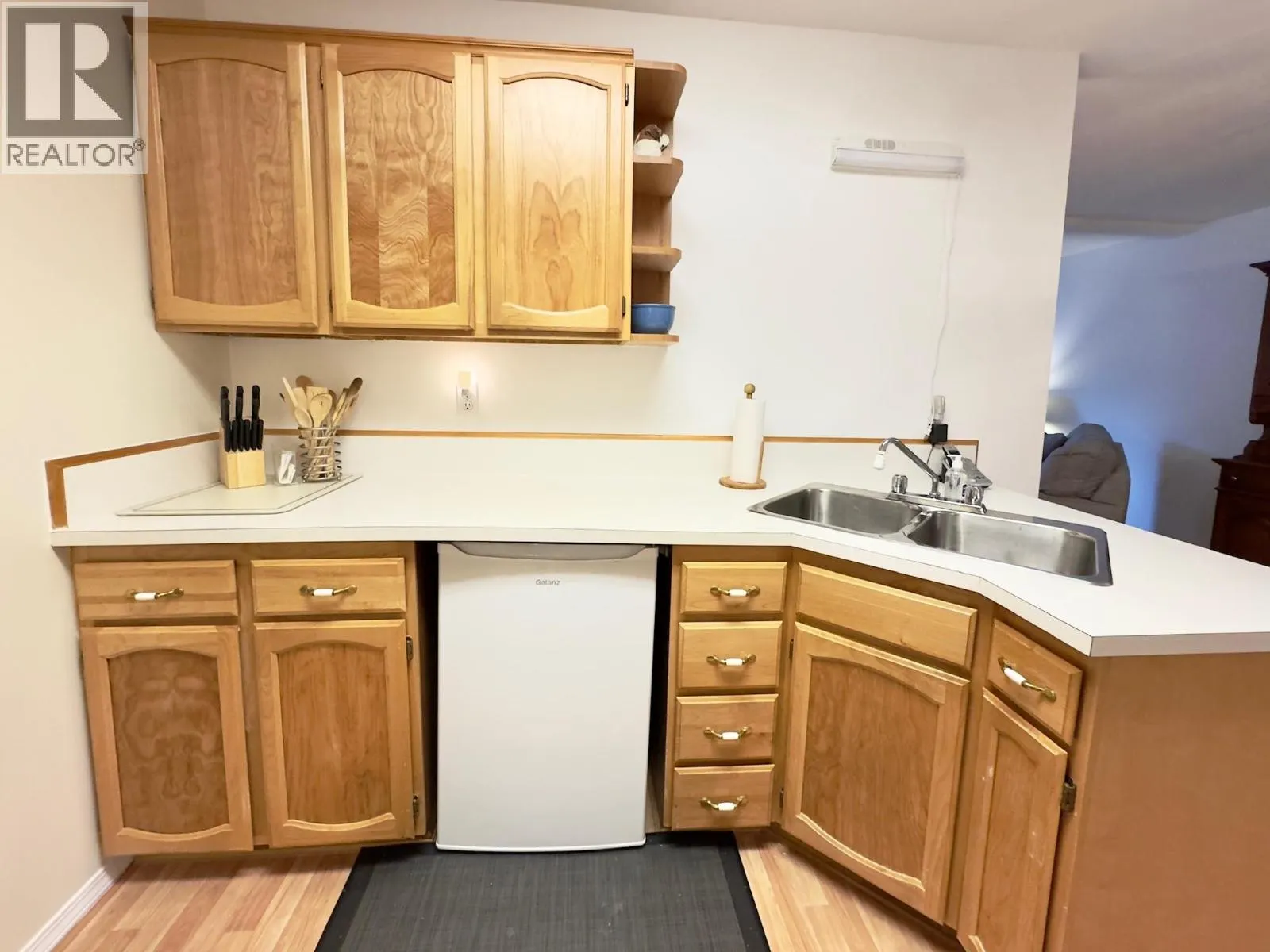 298 YORKTON Avenue Unit# 109
