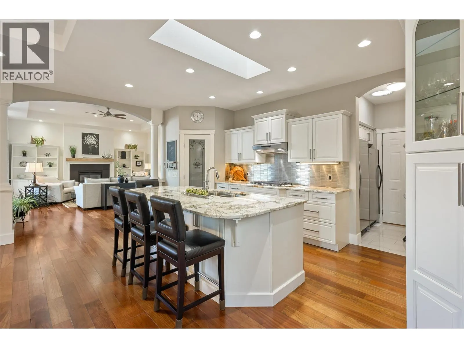 1012 Arbor View Drive