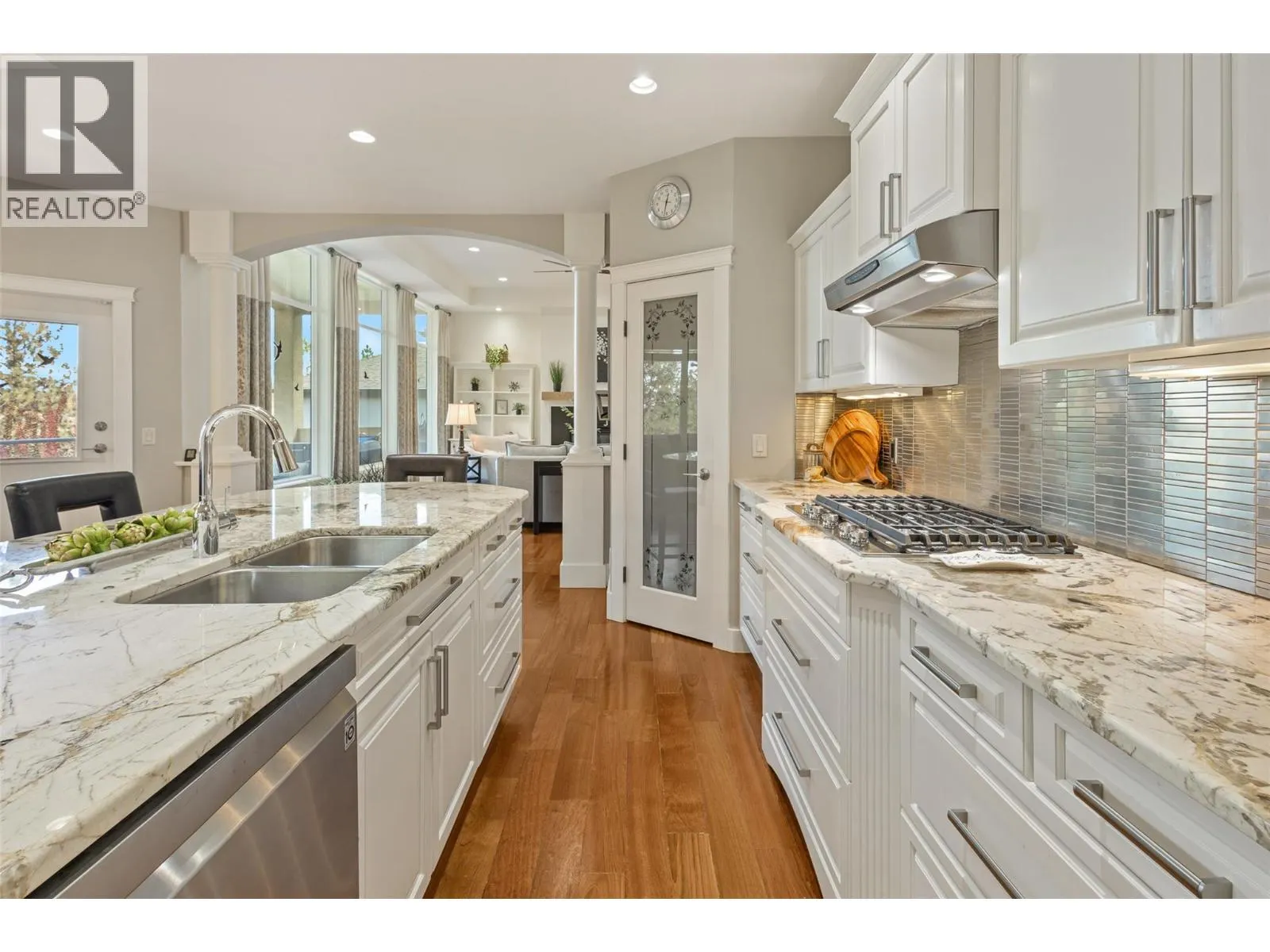 1012 Arbor View Drive