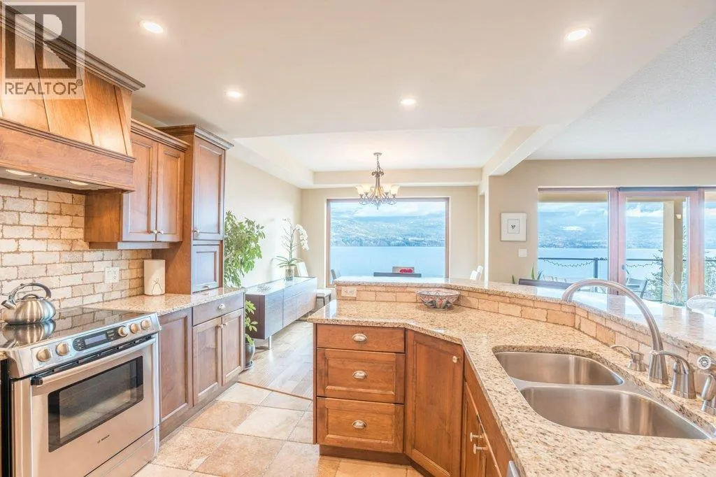14419 Downton Avenue Unit# 207