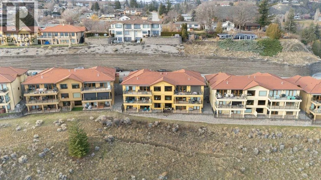 14419 Downton Avenue Unit# 207