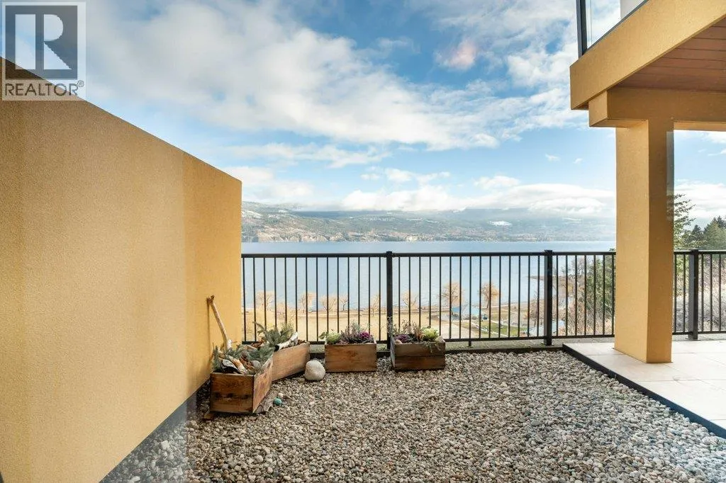 14419 Downton Avenue Unit# 207