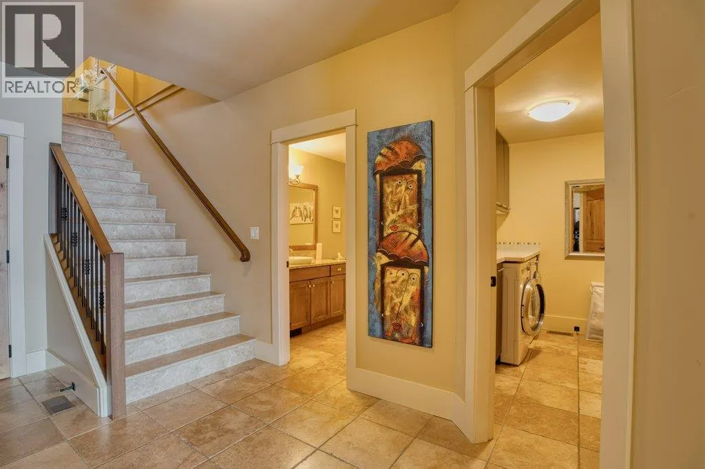 14419 Downton Avenue Unit# 207