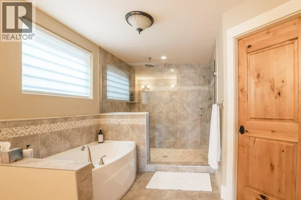 14419 Downton Avenue Unit# 207