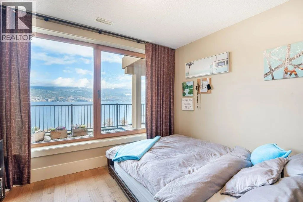 14419 Downton Avenue Unit# 207