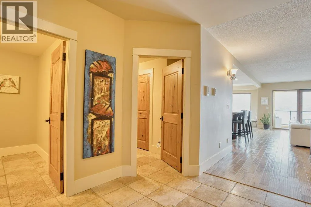 14419 Downton Avenue Unit# 207