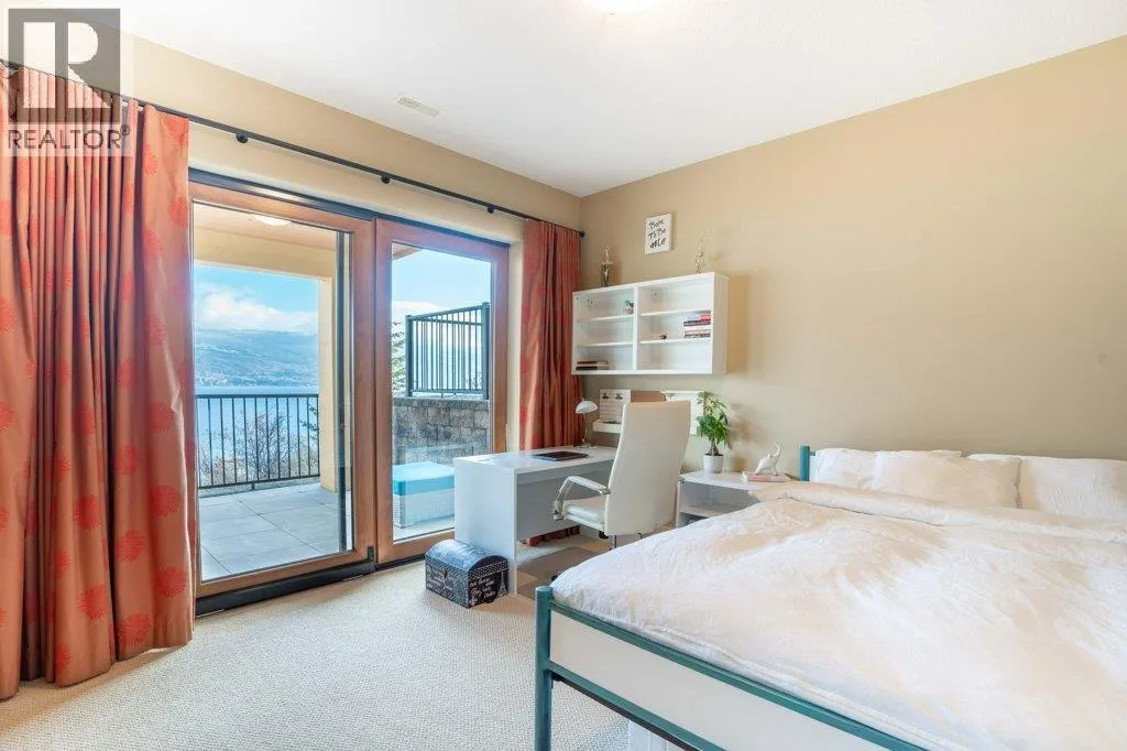 14419 Downton Avenue Unit# 207