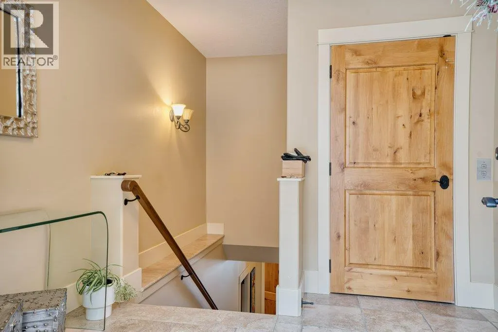 14419 Downton Avenue Unit# 207