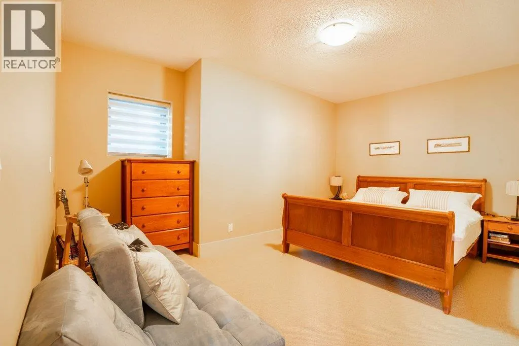 14419 Downton Avenue Unit# 207