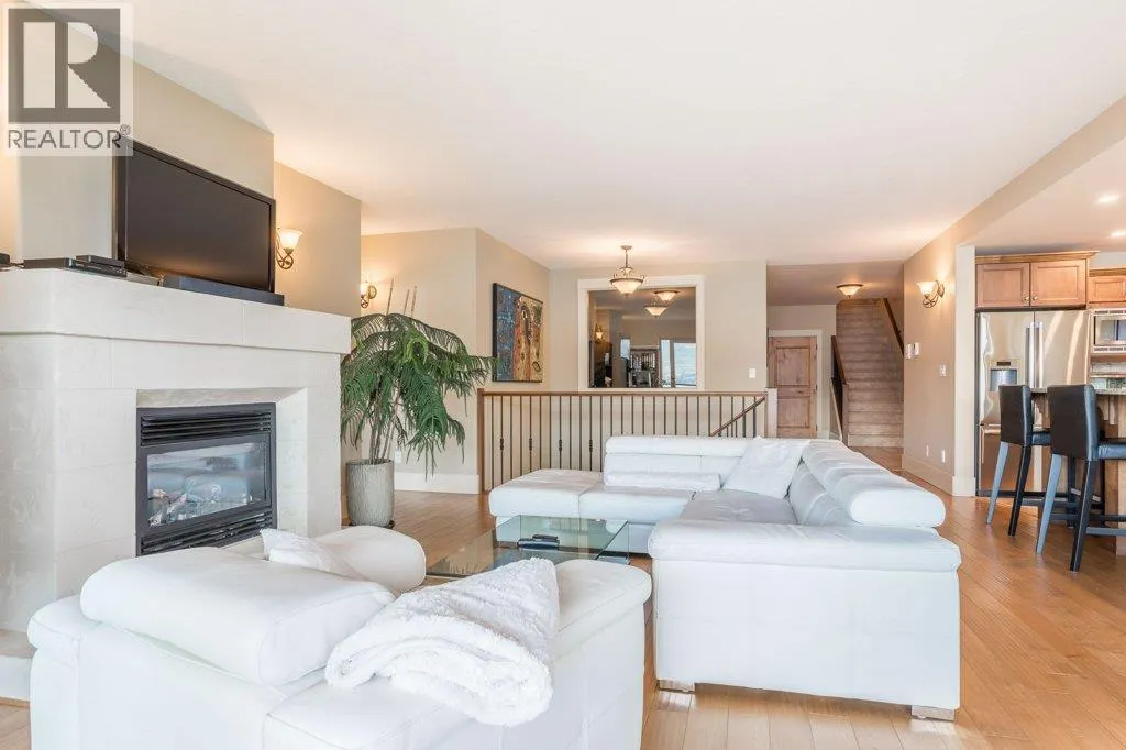 14419 Downton Avenue Unit# 207
