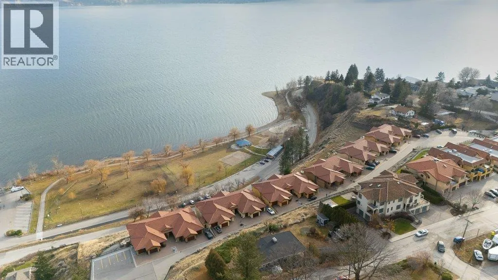 14419 Downton Avenue Unit# 207