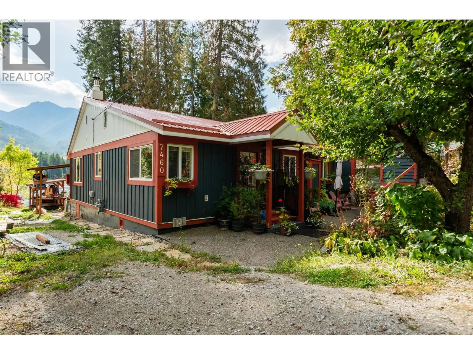 7460 Highway 3a