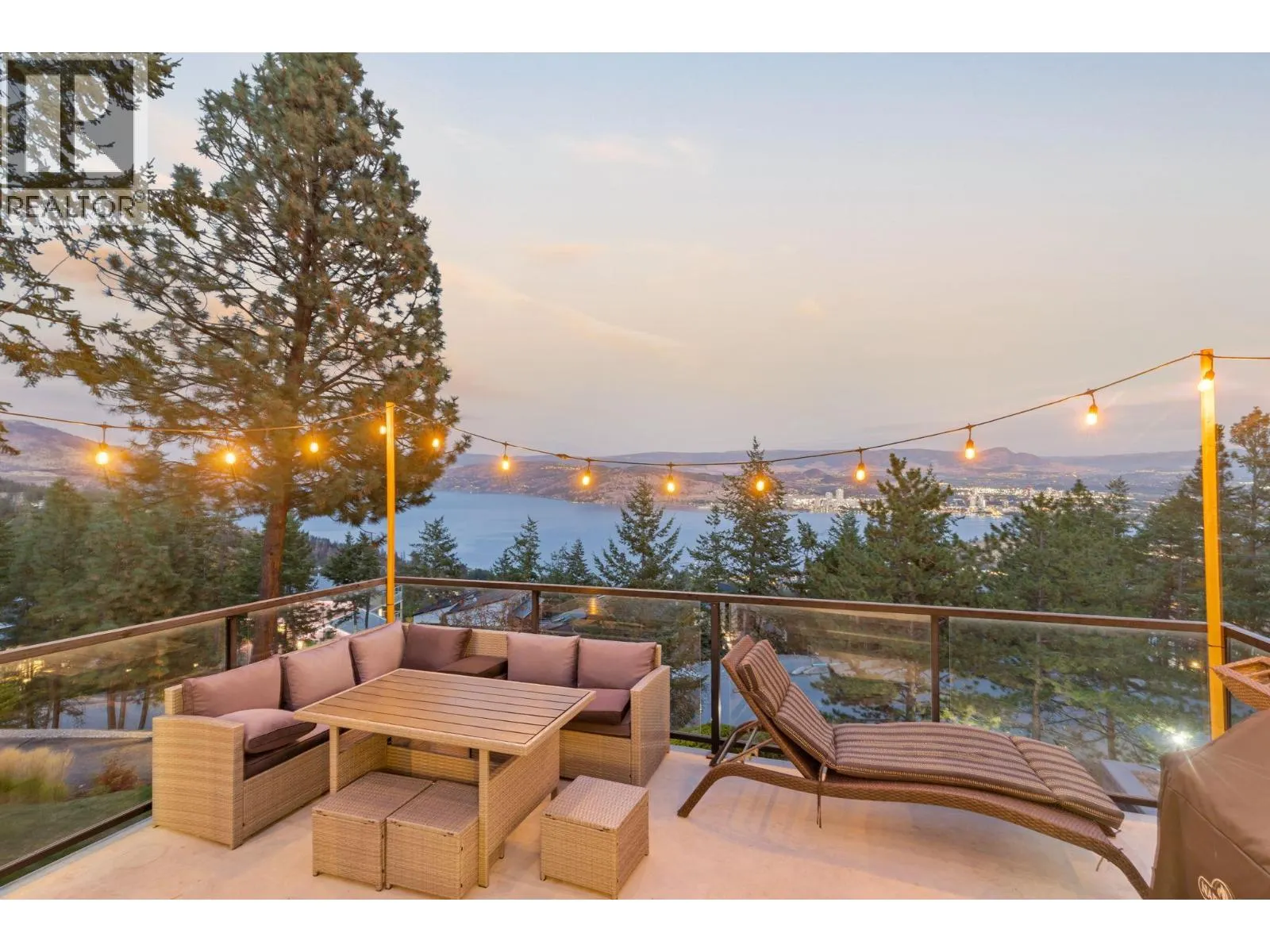 1632 Griffiths Place