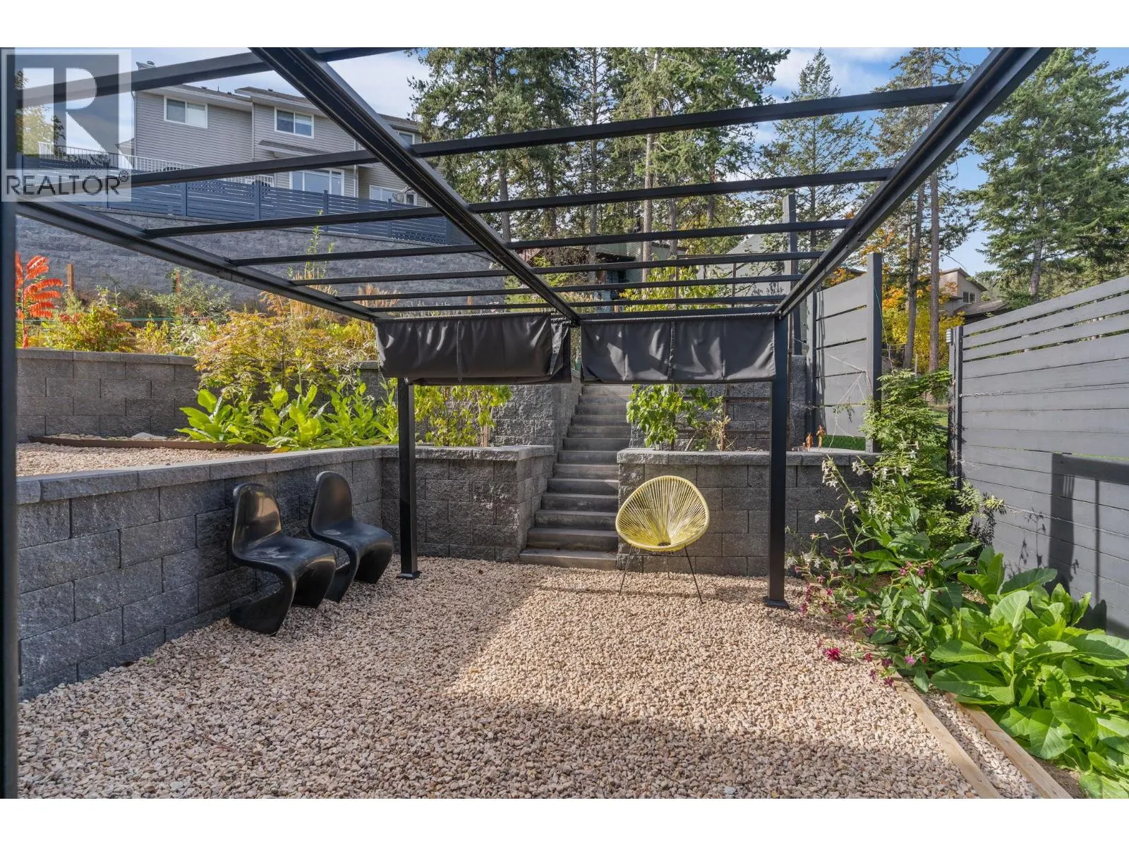 1632 Griffiths Place