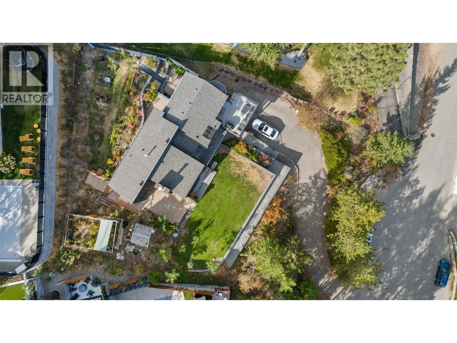 1632 Griffiths Place