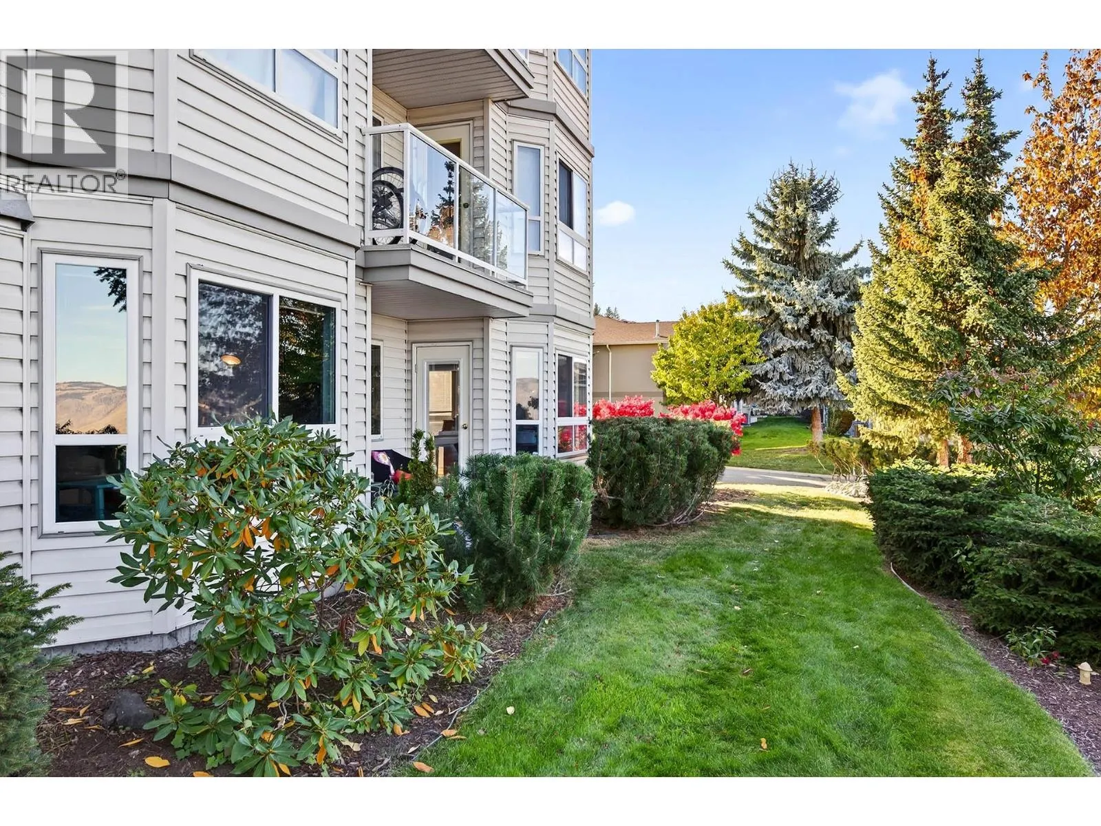 2025 PACIFIC Way Unit# 101