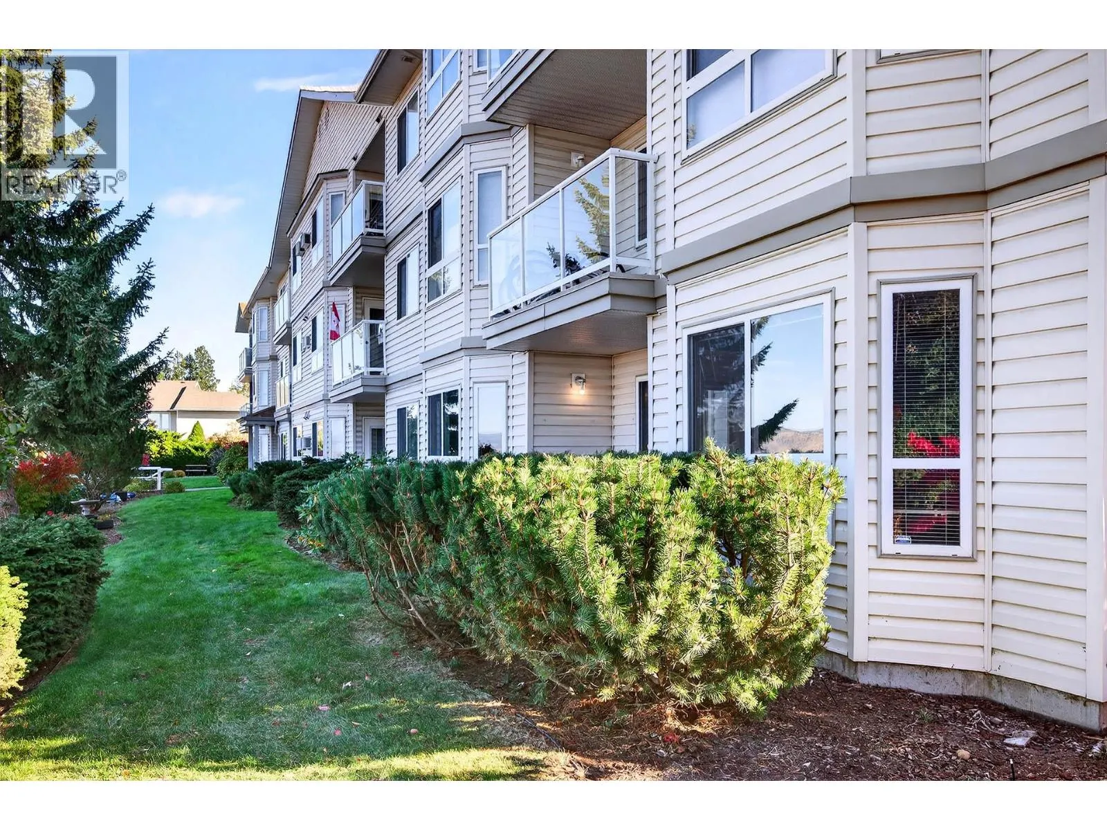 2025 PACIFIC Way Unit# 101