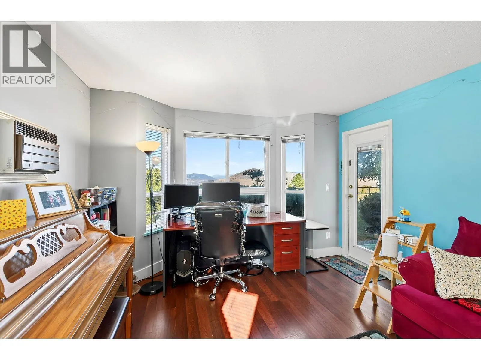 2025 PACIFIC Way Unit# 101