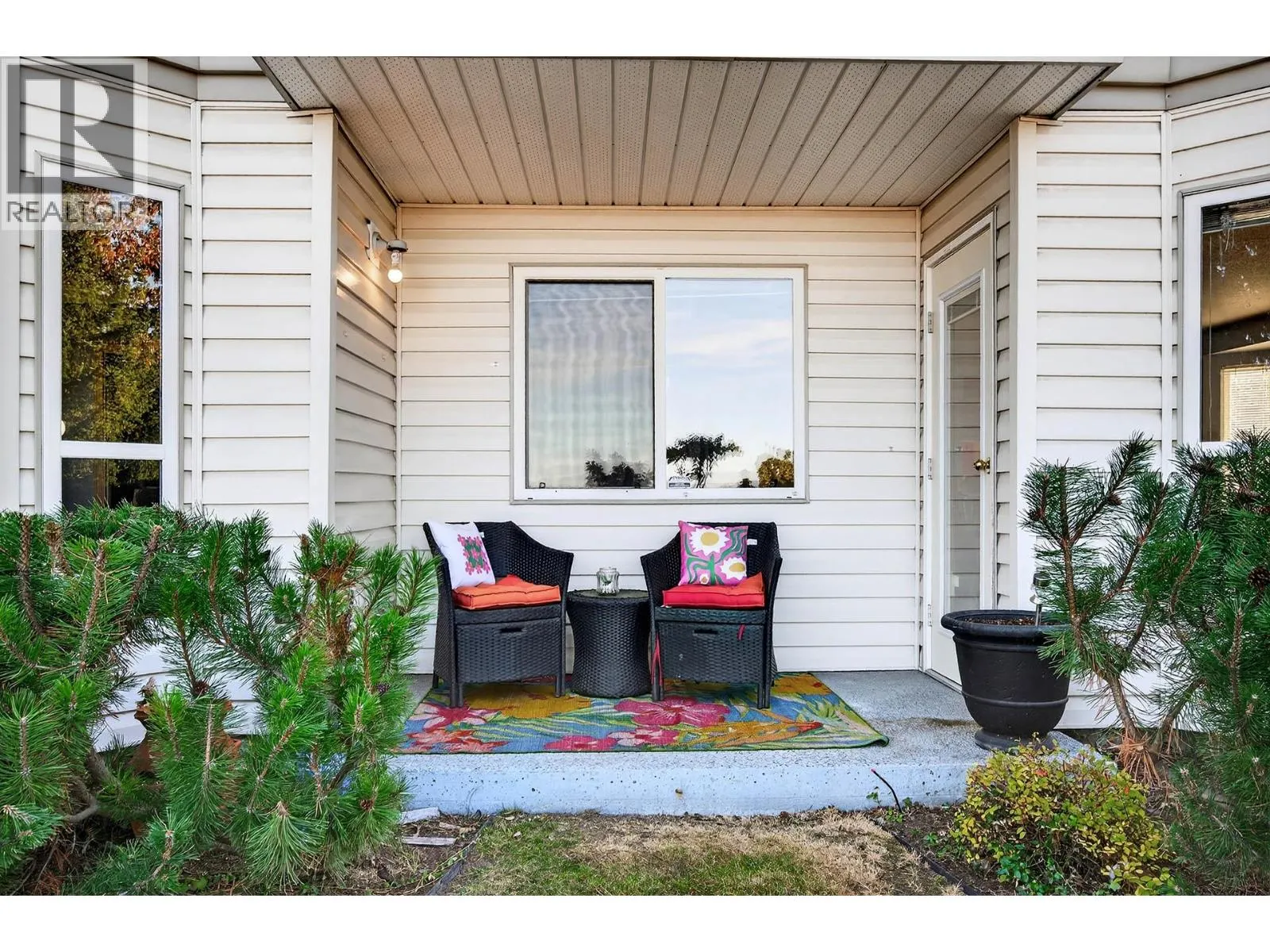 2025 PACIFIC Way Unit# 101