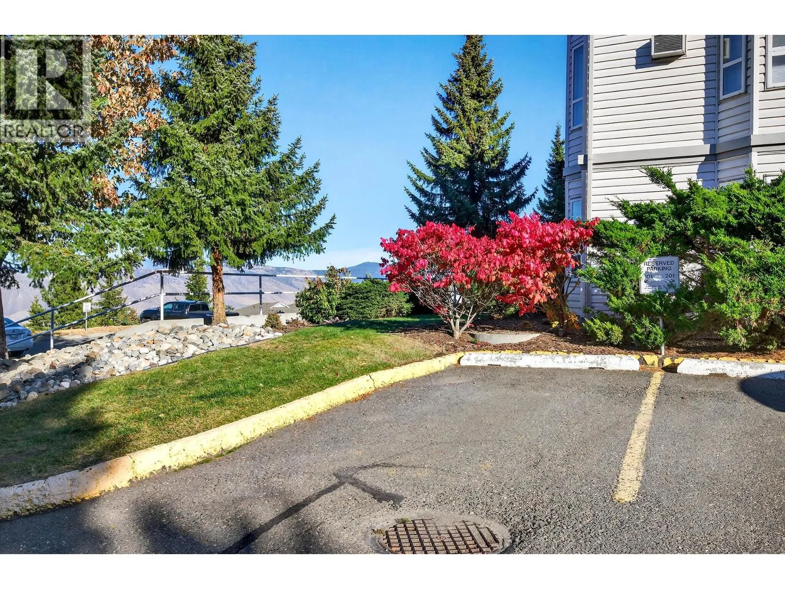 2025 PACIFIC Way Unit# 101