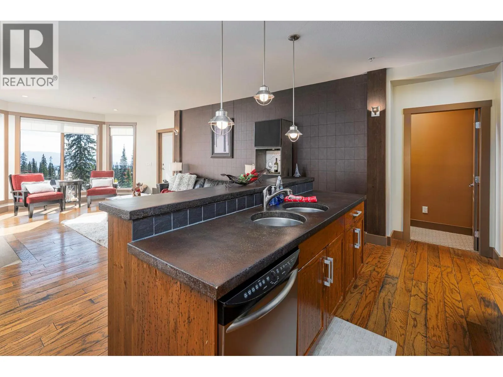 5085 Snowbird Way Unit# 103