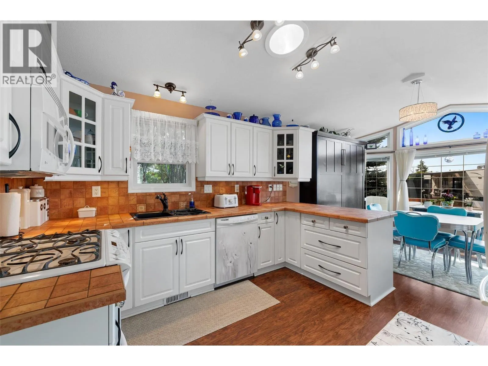 415 Commonwealth Road Unit# 348