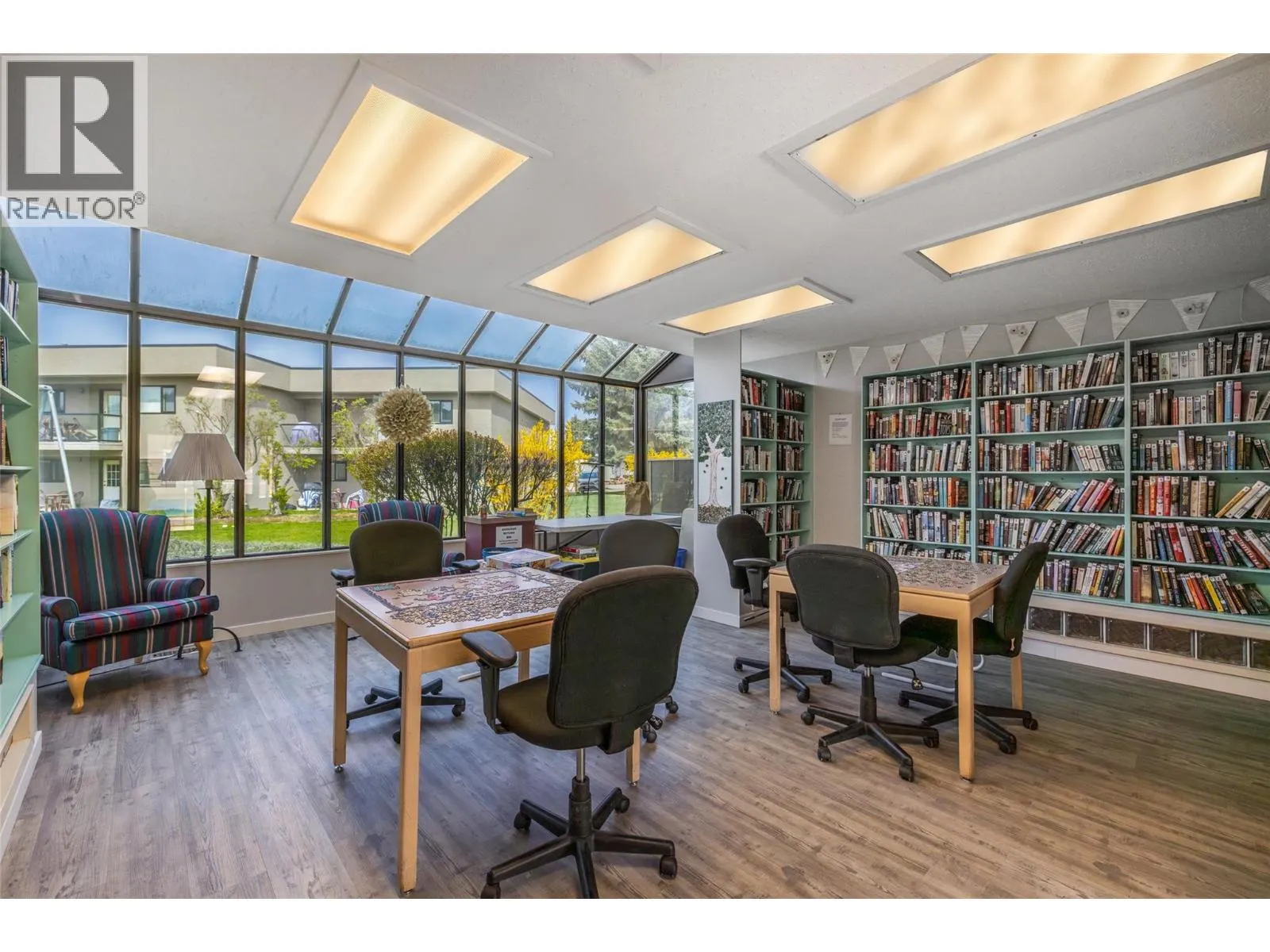 415 Commonwealth Road Unit# 348