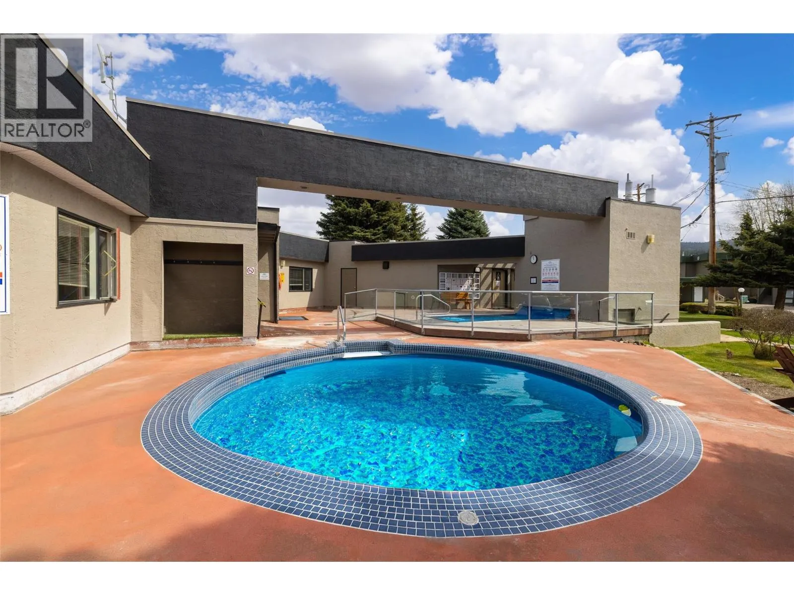 415 Commonwealth Road Unit# 348