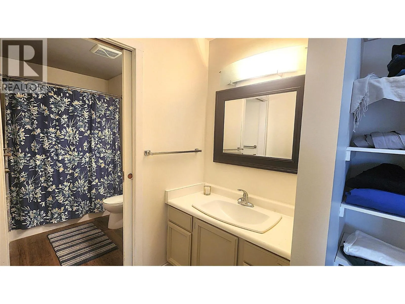 1810 SPRINGHILL Drive Unit# 10