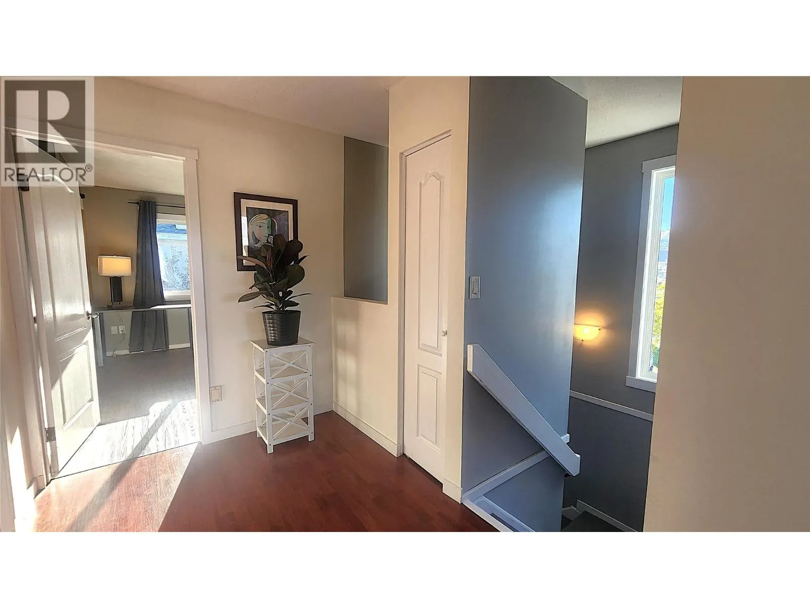 1810 SPRINGHILL Drive Unit# 10