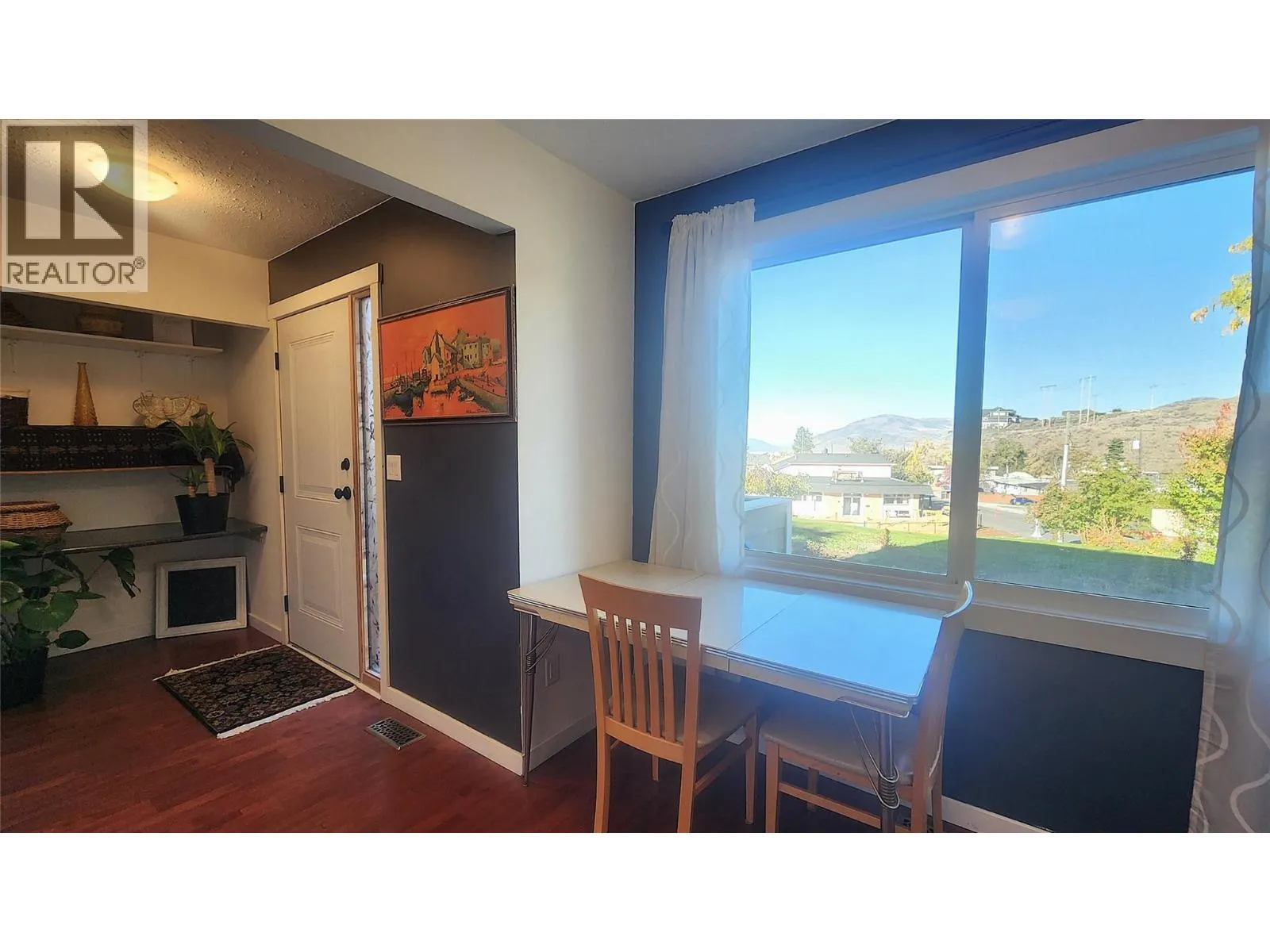 1810 SPRINGHILL Drive Unit# 10