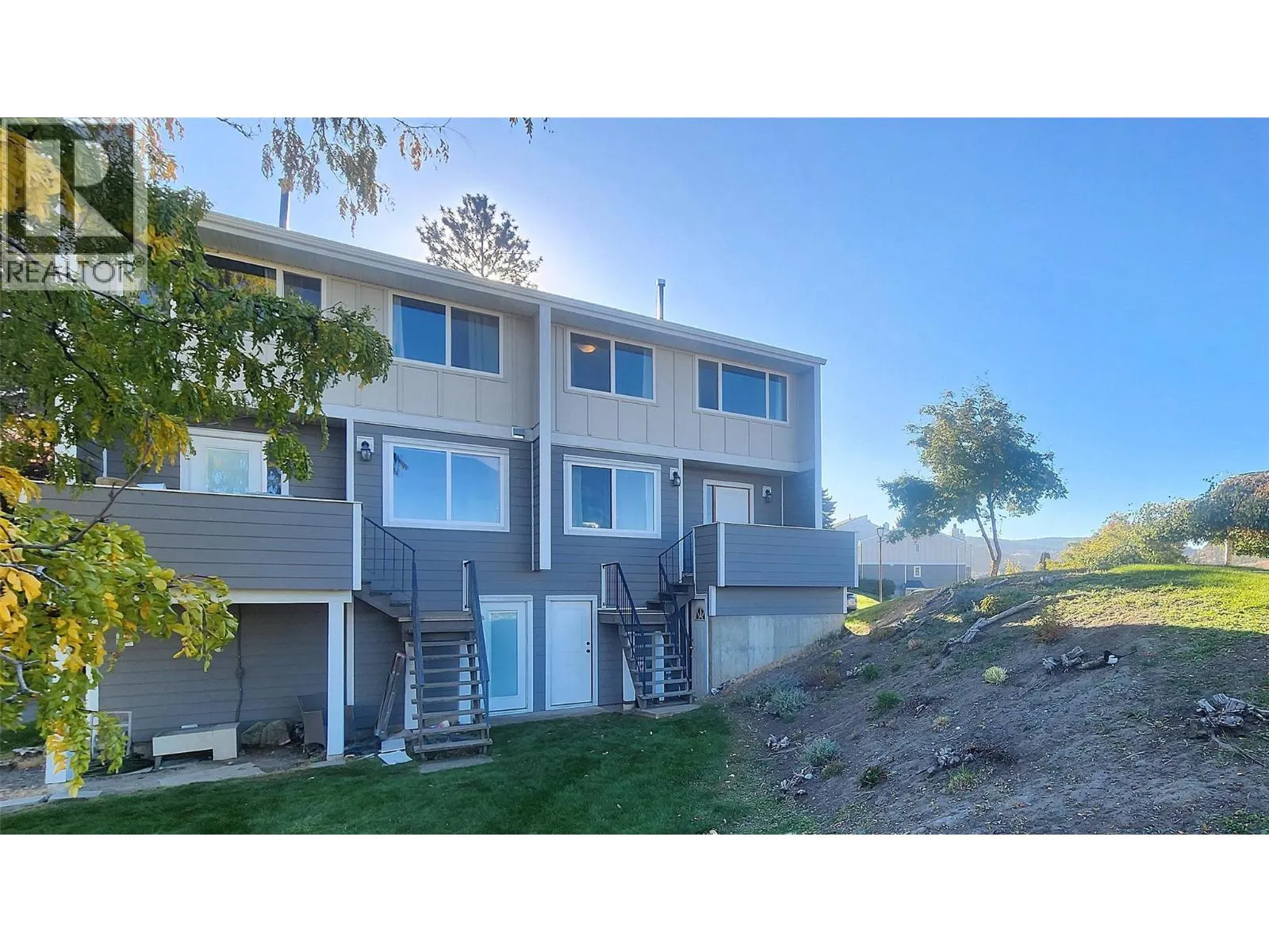 1810 SPRINGHILL Drive Unit# 10