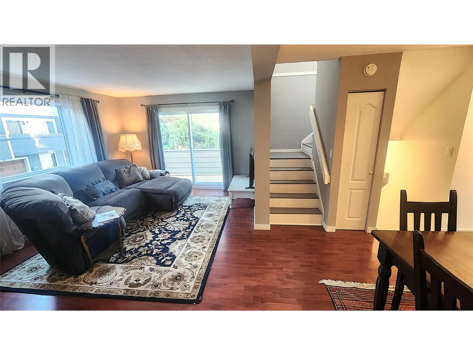 1810 SPRINGHILL Drive Unit# 10