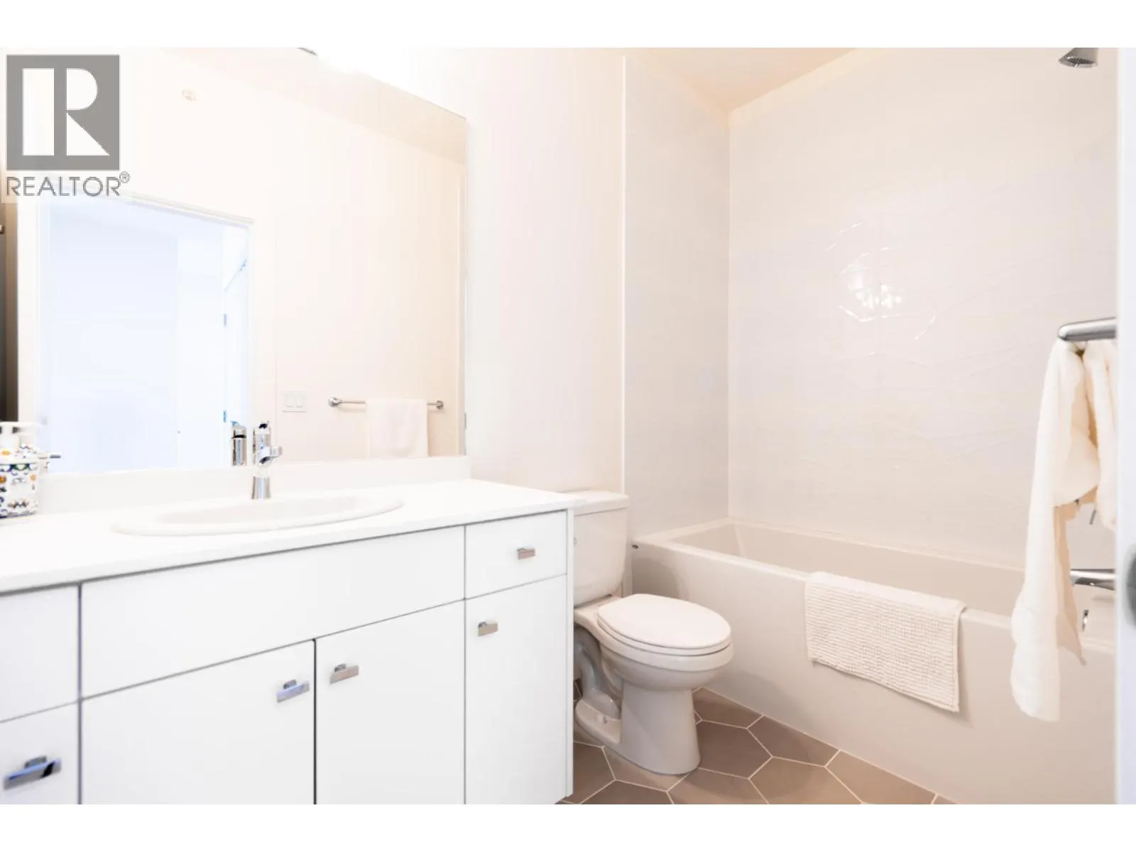 8960 Dallas Drive Unit# 119