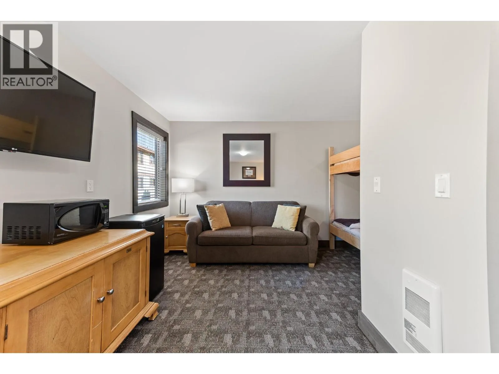 360 Strayhorse Road Unit# L-13