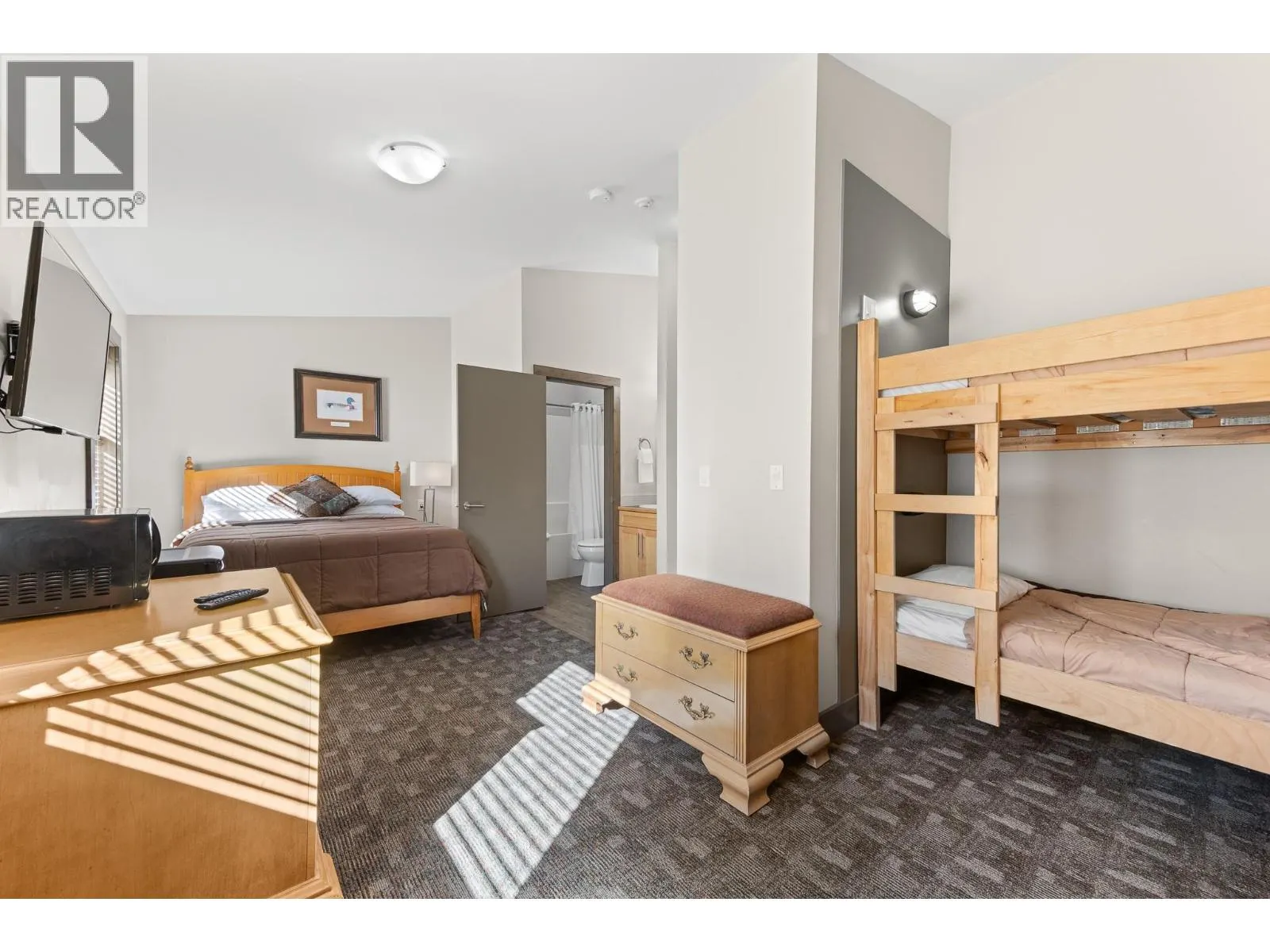 360 Strayhorse Road Unit# L-13
