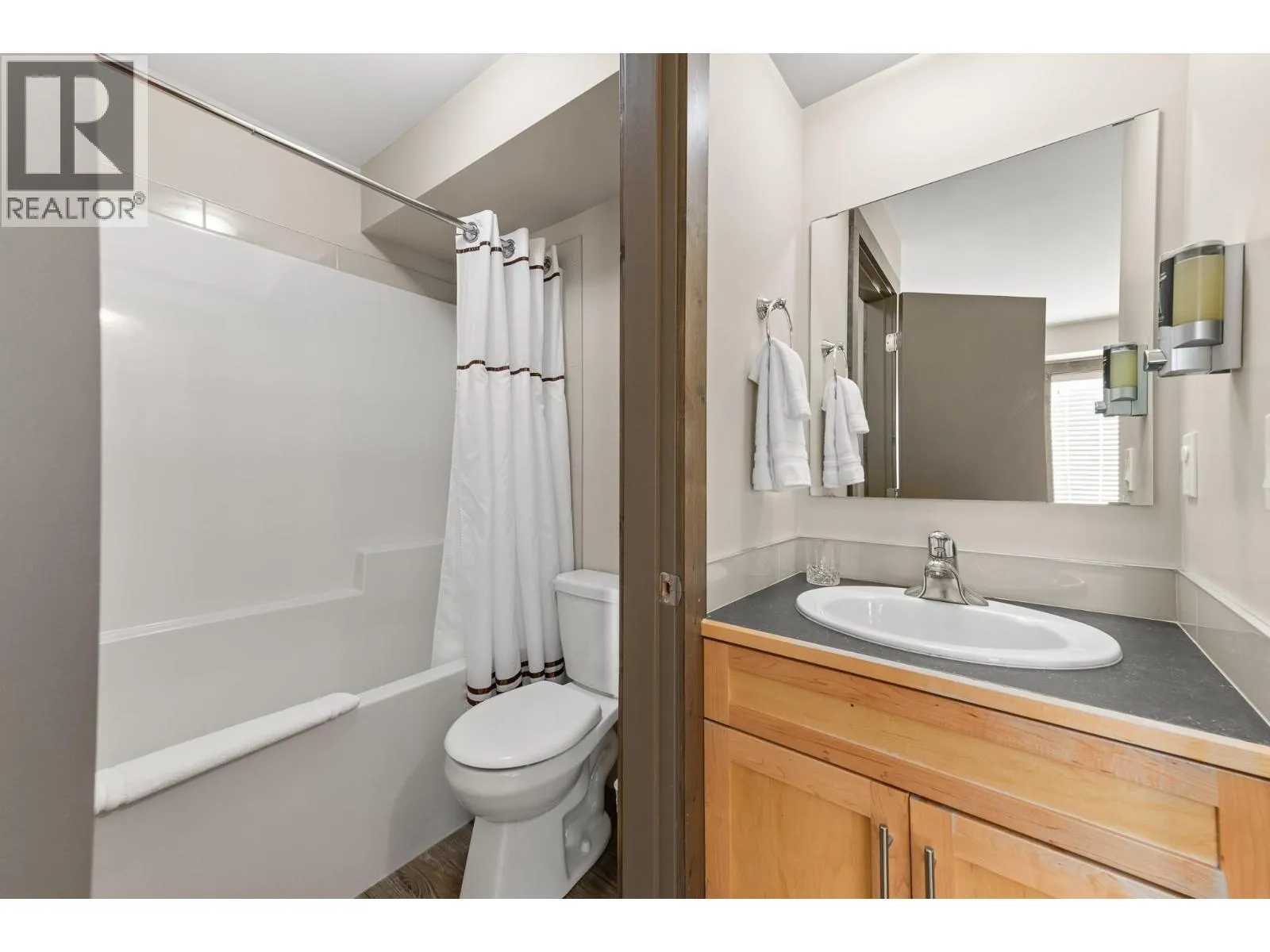 360 Strayhorse Road Unit# L-13