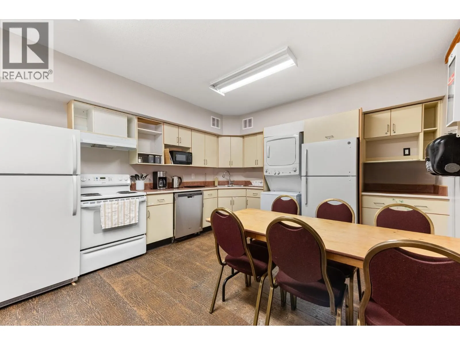 360 Strayhorse Road Unit# L-13