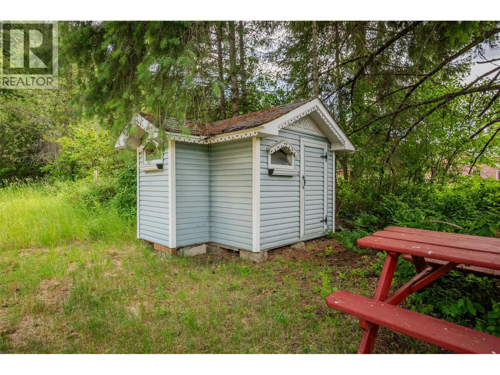 1764 Green Road