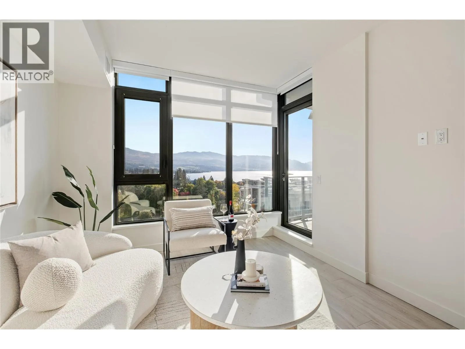 3699 Capozzi Road Unit# 907