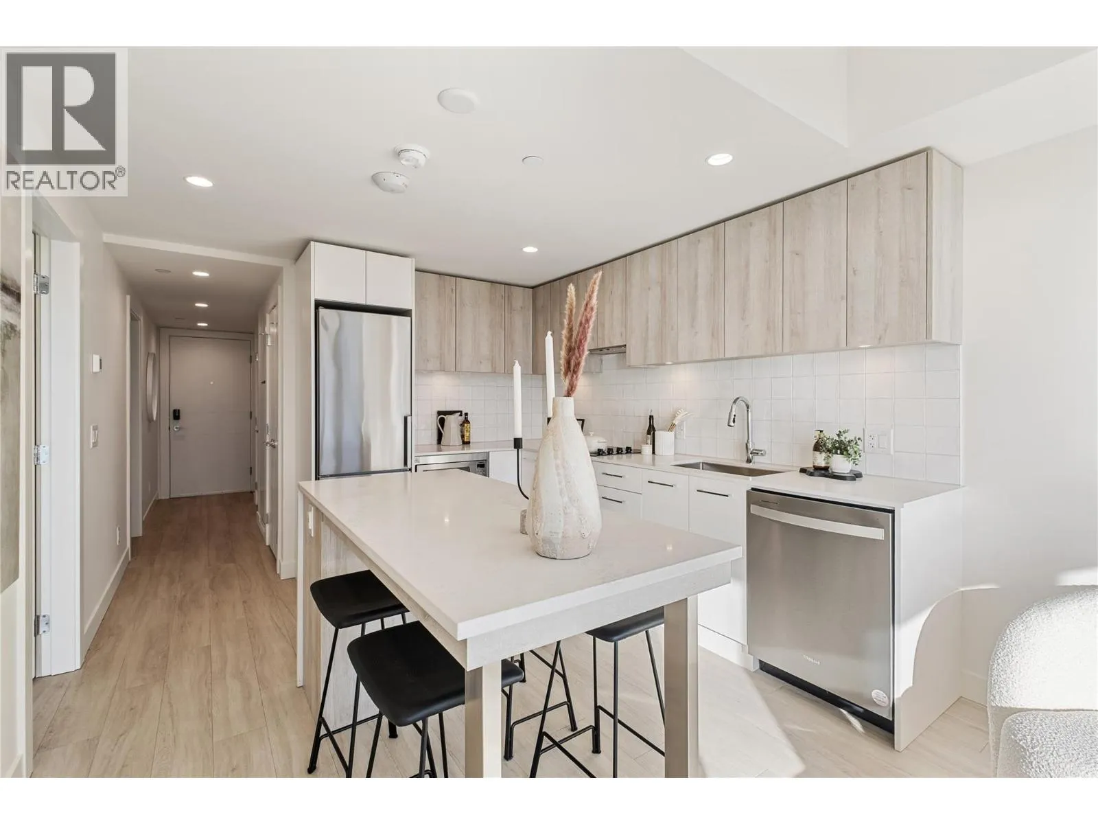 3699 Capozzi Road Unit# 907
